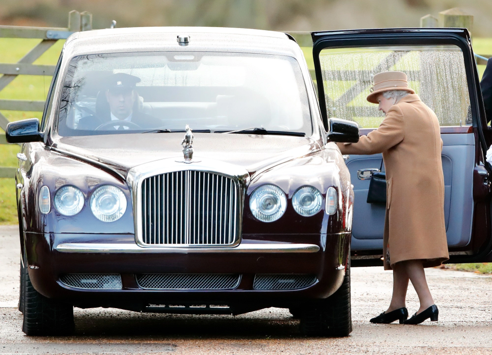 Blog Queen Elizabeth II What Cars Did Her Majesty Drive? XLCR